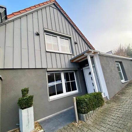 Nyaraló Ferienhaus-urlaubsreich *